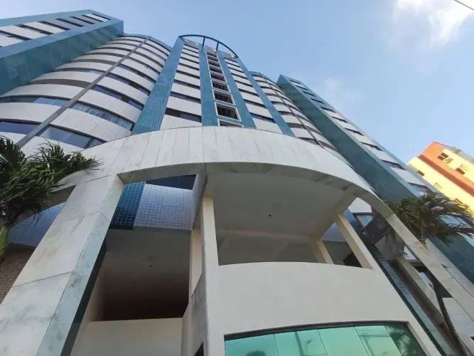 Oferta!! Lindo Apartamento 2/4 Suite Andar Alto No Condomínio Mirante de Ponta Negra