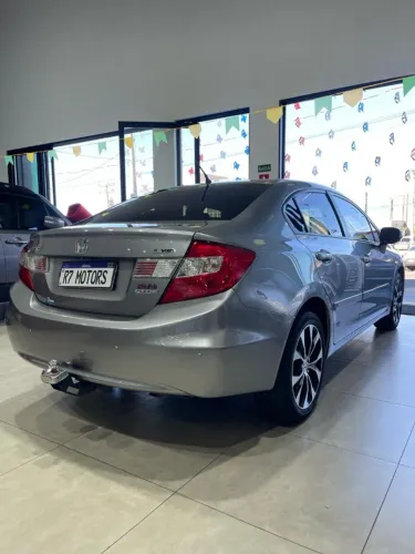 Honda Civic Sedan LXR 2.0 Flexone 16V Aut. 4P 2016