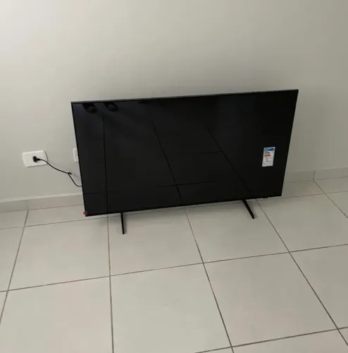 Vende se essa Tv