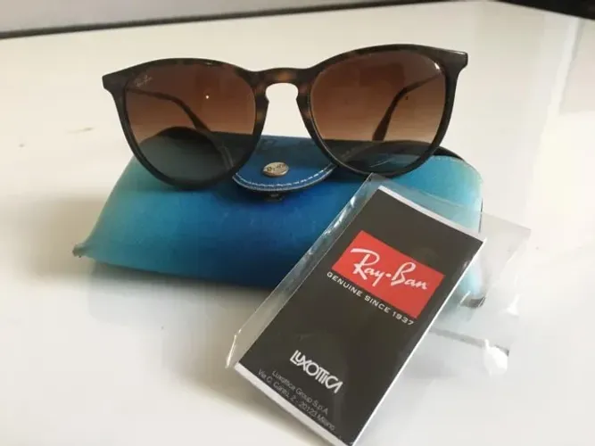 Ray-Ban Erika Classic RB4171 Original, Impecável!