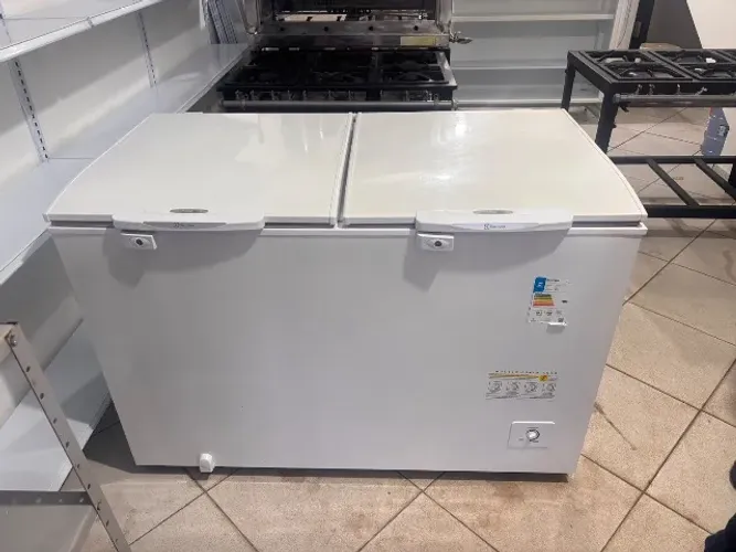 Freezer Electrolux, duas portas