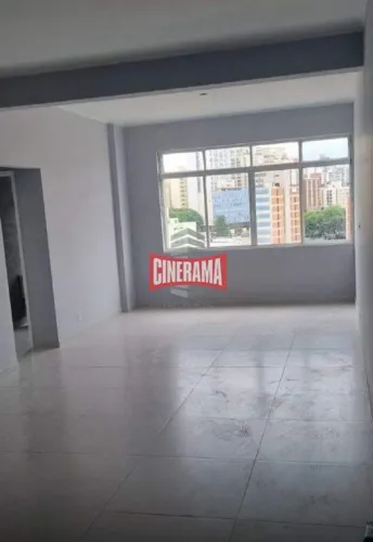 Sala comercial para venda no Centro de Santo André.