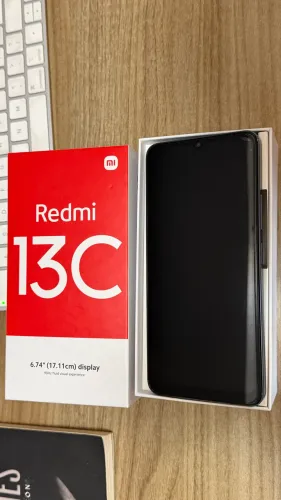 Xiaomi Redmi 13C 256GB + 8GB RAM | Impecável