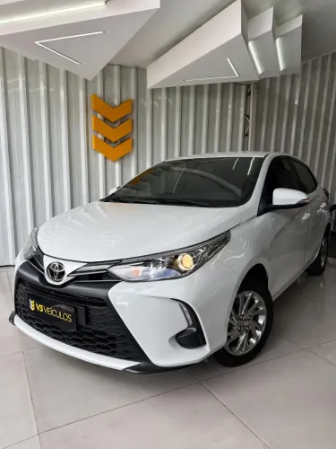 Toyota Yaris XS Connect 1.5 Flex 16V 5P AUT 2023