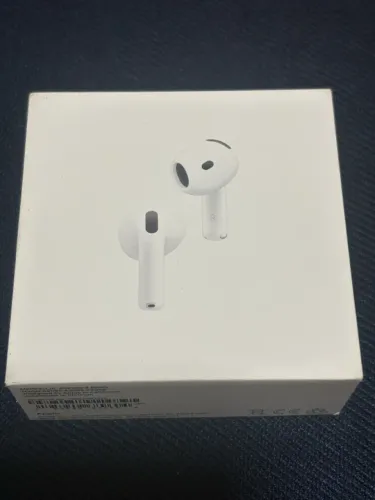 AirPods 4 com Cancelamento Ativo de Ruído