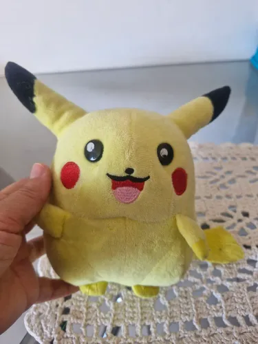 Pelúcia Pikachu Pokémon