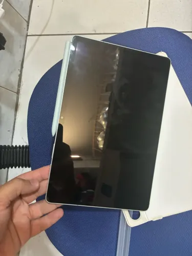 Samsung Galaxy Tab S9 FE - Potência, Versatilidade e Tecnologia Samsung