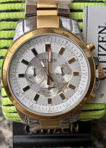 Citizen Cronógrafo Bicolor (TZ20448B) - NOVO, Selado (Comprado na Vivara)