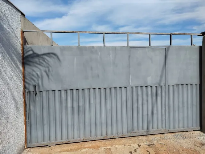 Vendo Portão 