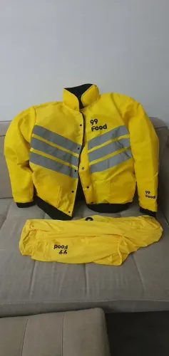 Jaqueta + camiseta UV 
