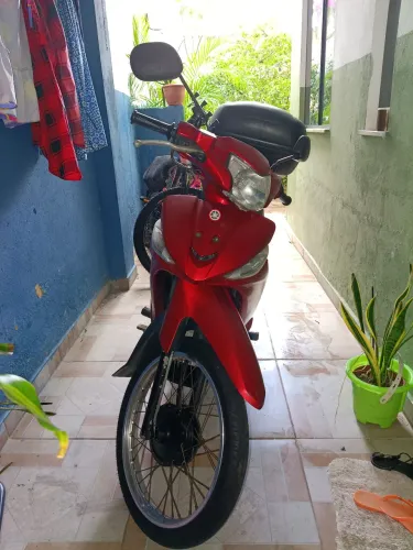 Moto Yamaha Crypton 2015