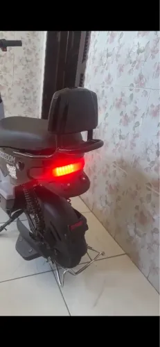 Scooter elétrica