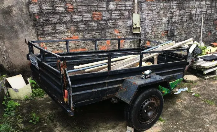 Carrocinha para carro emplacada