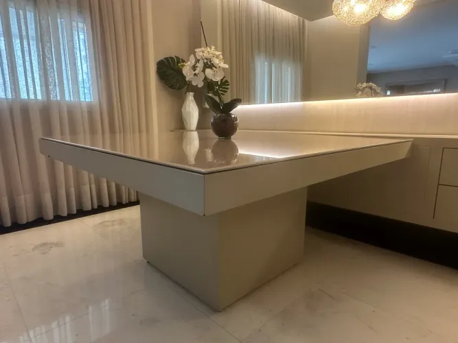 Mesa de Jantar