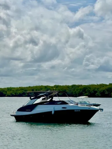 Passeio de lancha Carnaval 