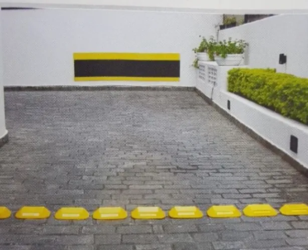 Redutores de velocidade ( Tachões )