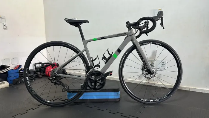 Bicicleta Speed Cannondale Caad 13 disc 105/aceito proposta