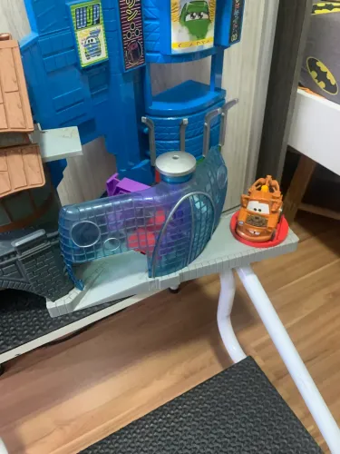 Imaginext carros 2 em toyko