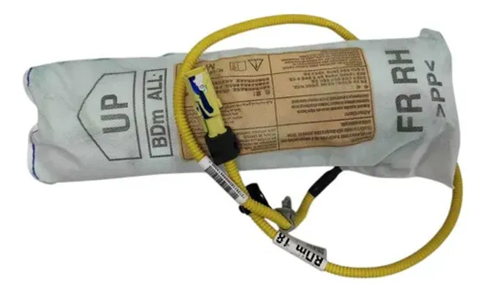 Bolsa Lateral Banco Diant Dir Kia Cerato 2022 M688913000 Branco