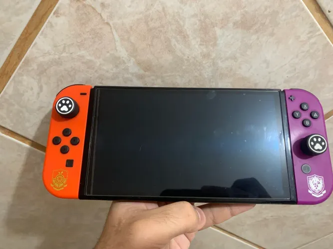 Nintendo switch oled edição limitada Pokémon Desbloqueado com 512gb