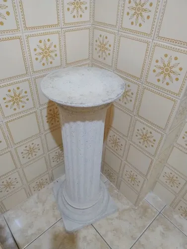 Vendo pilastra para decoração 