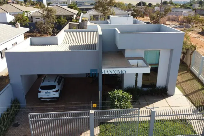 Casa de 200m², 3 qts, 1 suíte, Condomínio Vale das Palmeiras - Setor Habitacional Tororó (