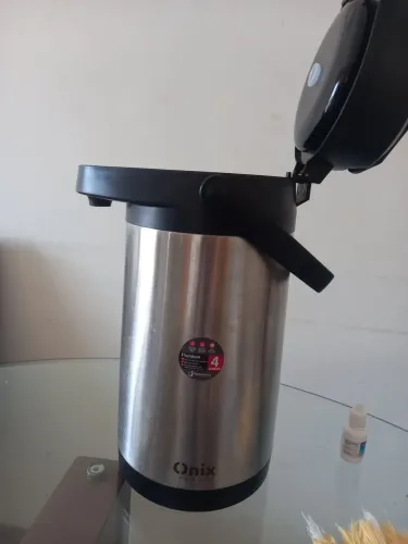 Garrafa térmica Onix