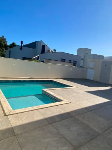 CASA LOCAÇÃO CALEDÔNIA CAMBORIÚ