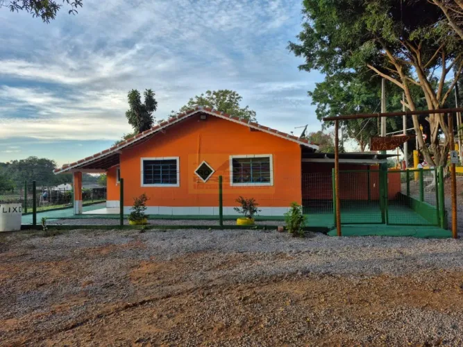 Casa para locação em Itupeva-SP, próximo Rancho Muraro! 2 quartos, 1 sala, 1 banheiro, 4 v