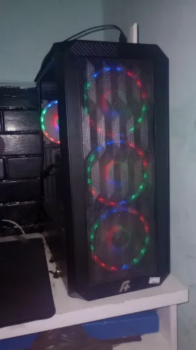 pc gamer mto novo i5 10400+ GTX 1650, tudo funcionando perfeitamente