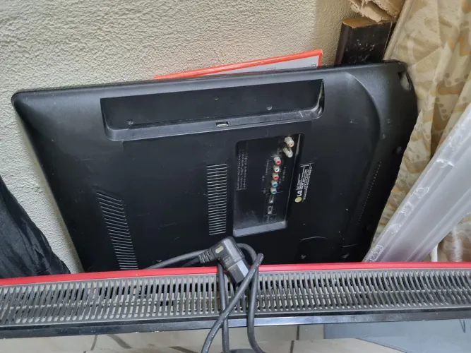 TV Para retirar peças LG