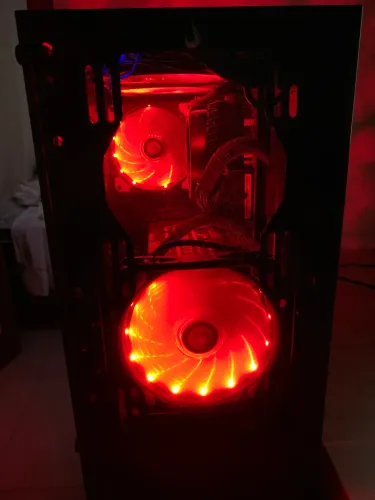 Cpu e monitor GAMER