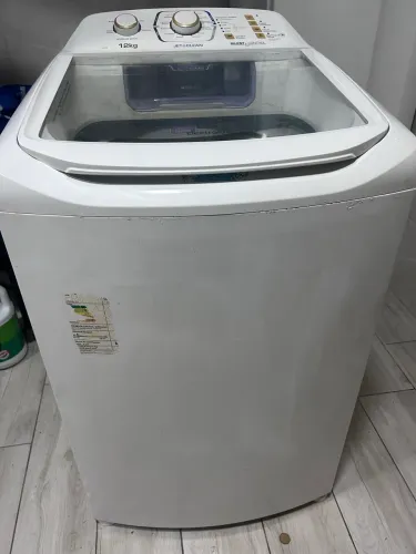 Máquina de levar roupa