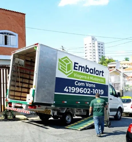 Frete com Caminhão Mudanças e Viagens