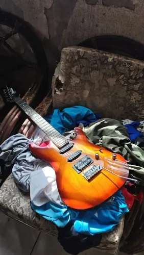 Guitarra Ibanez