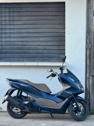 VENDO PCX DLX 2024. ÚNICO DONO!
