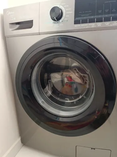 Vendo máquina de lavar Midea (com defeito)