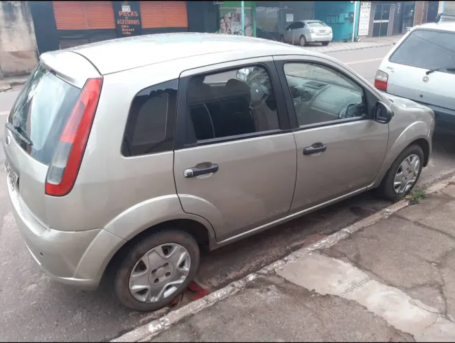 Ford Fiesta 1.0 8V Flex/class 1.0 8V Flex 5P 2012