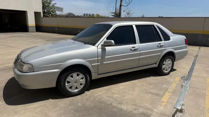 Volkswagen Santana 2.0 MI 2P E 4P 2004