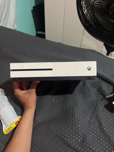 VENDO XBOX ONE S