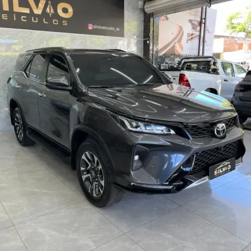 Toyota Hilux SW4 Diamond 2.8 TB 4X4 Die. Aut. 2025