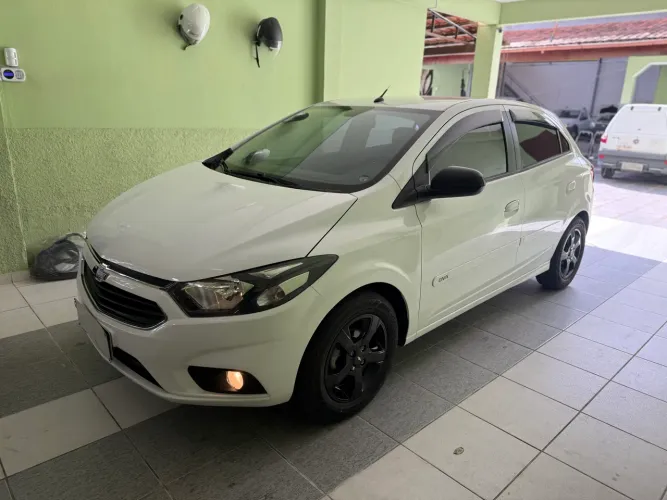 Chevrolet Onix Hatch LT 1.4 8V Flex Mec. 4P 2019