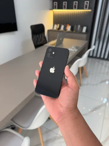 iPhone 12 64 gigas bateria  100% tela nova