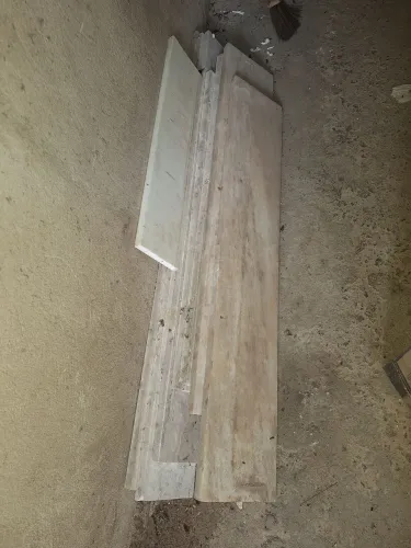 Soleiras e piso porcelanato