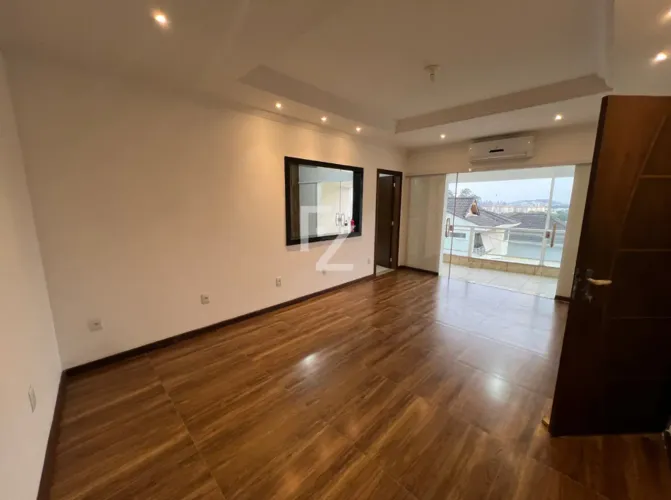 Casa à venda e para alugar em Rio de Janeiro, Jacarepaguá, com 3 quartos, com 220 m²