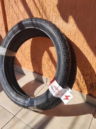 2 PNEU NOVO DE MOTO DIANTEIRO E TRASEIRO