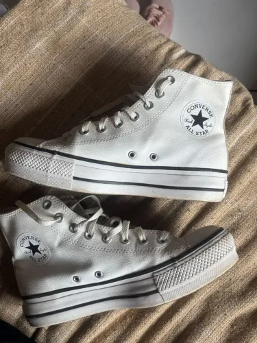 Tênis All Star Original - Cano Alto Couro Branco (tam. 38 - Usado)