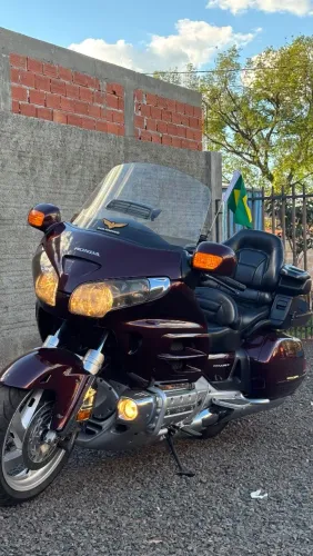 Honda Gold Wing 1800 2008 Vermelha Completa Impecável