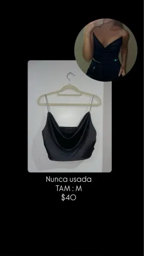 Blusa preta com alça de brilho