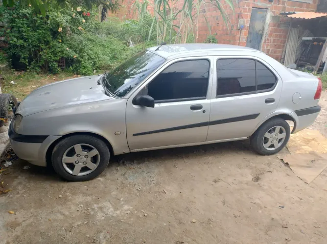 Ford Fiesta Street/ Action 1.0 8V 5P 2002